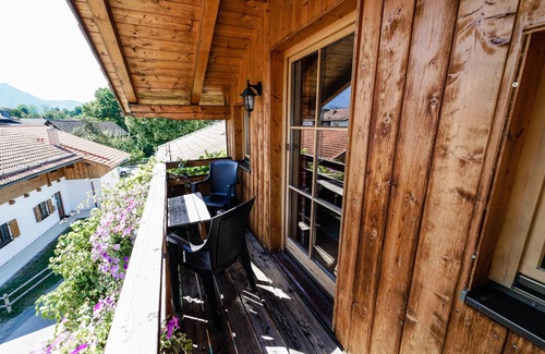 Kochel am See Apartment | Rabenkopf apartment in country house style