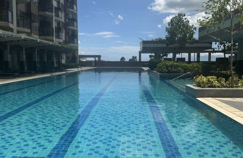 Pasay Condo | Radiance Manila bay 2 br & 3 bath
