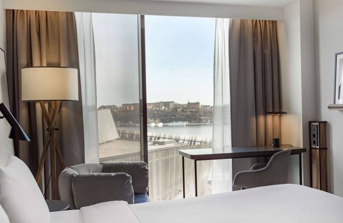 Norrmalm Hotel | Radisson Blu Waterfront Hotel