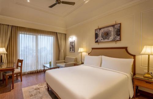 Mount Abu Hotel | Radisson Resort Mount Abu