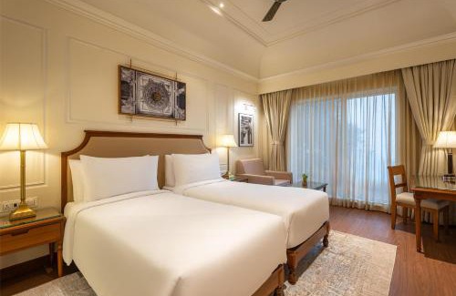 Mount Abu Hotel | Radisson Resort Mount Abu