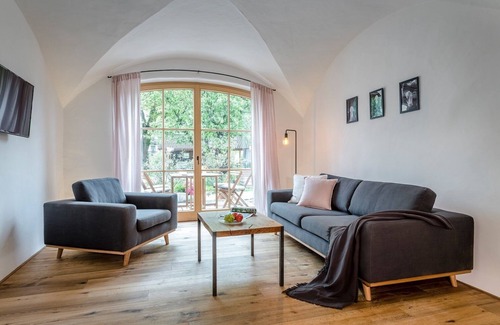 Eggstatt Apartment | Rahmkammer 76sqm, 2 bedrooms, fireplace, terrace