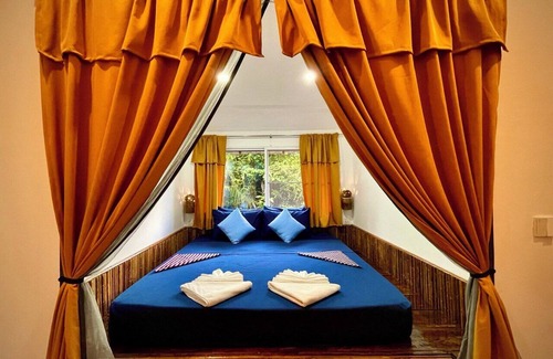 Thma Bang Cabin | Rainbow Lodge