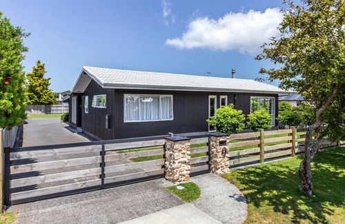 Rainbow Point House | Rainbow Point Haven - This Holiday Home has it ALL!