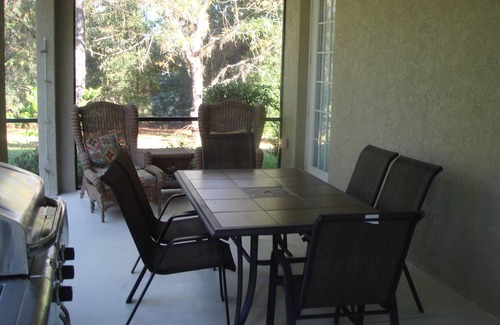 Dunnellon House | Rainbow Springs Golf & Country Club Estates quiet getaway