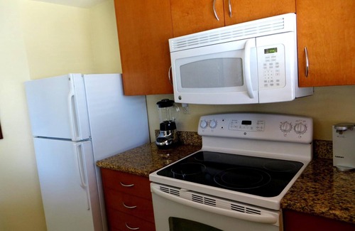 Las Vegas Apartment | Raintree At Polo Towers, Las Vegas