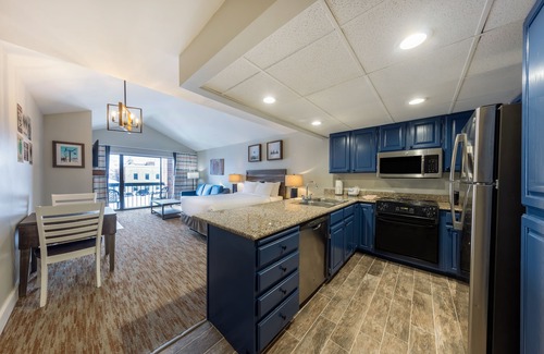 North Park City Hotel | Raintree's Park Plaza Park City