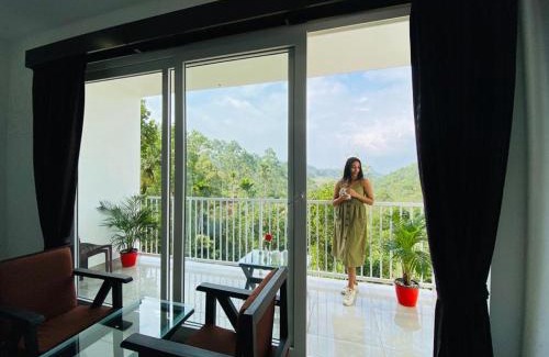 Devikolam Hotel | Rainwood Aurum Resort