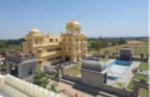 Palanpur Resort | Rajgadhh Palace Resort ,Dhaniyana