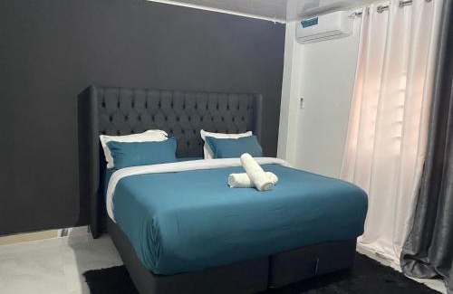 Livingstone Apartment | Ramachi Apartment A