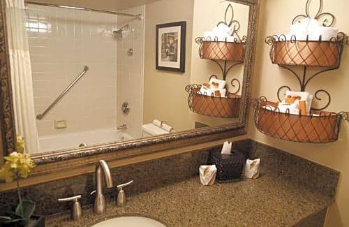 Tucson Hotel | Ramada by Wyndham Viscount Suites Tucson East
