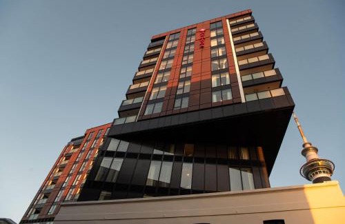 Auckland Central Business District Hotel | Ramada Suites By Wyndham Victoria Street West