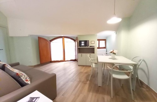 Oltrarno Apartment | Ramaglianti Apartment