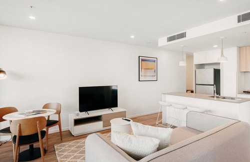 Bowen Hills Apartment | Rambla @ Perry House