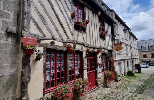 La Ville-es-Nonais House | Rance view - LA VILLE-ES-NONAIS