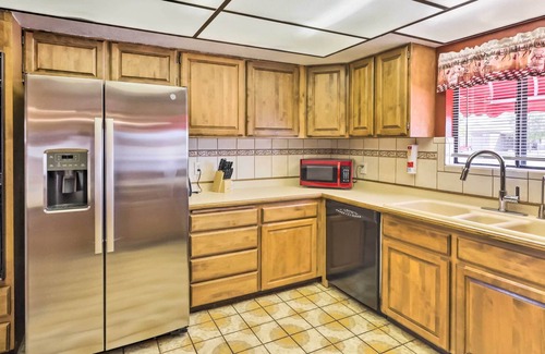 Holiday Shores House | Ranch-Style Bullhead City Home: Private Patio
