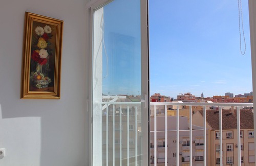Ciudad Jardin Apartment | Rare find! Skyline View-Modern family-friendly 4 bedrooms 2 bathroom Flat Malaga