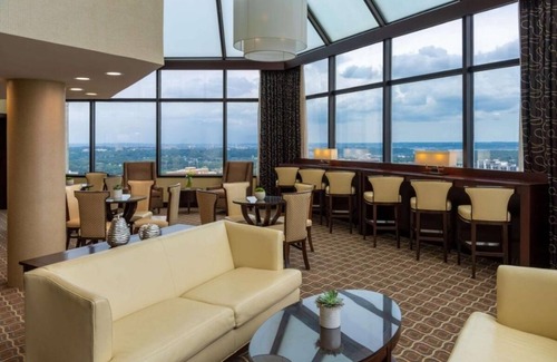 Alexandria West Hotel | Rare Gem! 3 Comfortable Units, Indoor and Outdoor Pool, Pets Allowed, Parking!