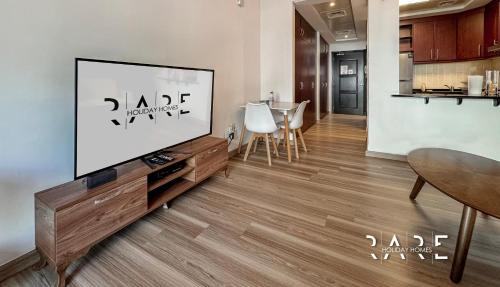 Discovery Gardens Apartment | Rare Holiday Homes - Mediterranean Cluster - Near Ibn Battuta Mall - Discovery Garden - Building# Med 100 - RG13