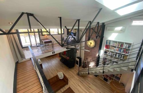 Reims City Centre House | Rare ! LOFT Atypique Centre-Ville Parking Jardin