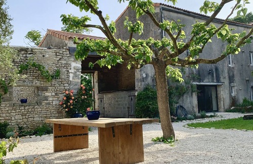 Saint-Medard-d'Aunis House | Rare pearl, farmhouse in La Rochelle 8-11 pers