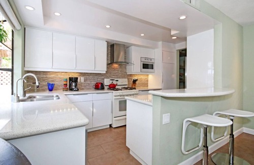 Clairemont House | Rare, quiet, plush, work-from-home near La Jolla