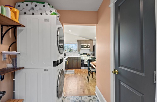 Lovettsville Cottage | Raspberry Retreat Cottage