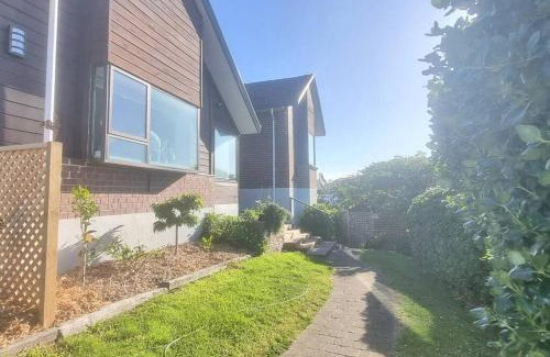 Christchurch Apartment | Ravensdale Vista