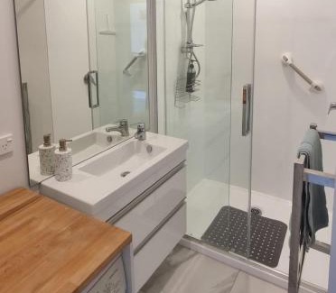Christchurch Apartment | Ravensdale Vista