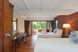 Cha-am Resort | Raya Resort Beach front - The Most Green Resort in Cha-am