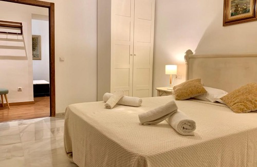 San Roque Apartment | Recaredo Apartments