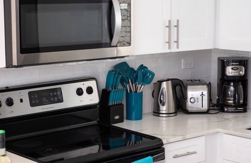Seven Mile Beach Apartment | Recent Renovated Apartment in Seven Mile Beach
