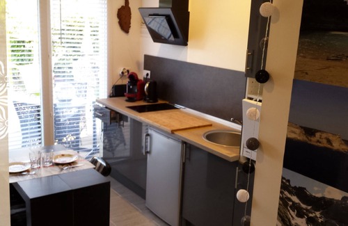 Patrimonio Apartment | recent studio with garden 5 minutes from beaches