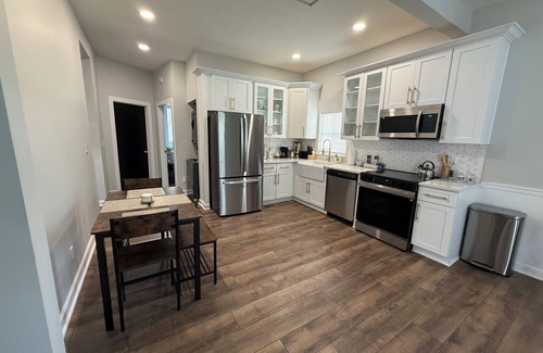 Winston - Salem House | Recently remodelated house in Washington park