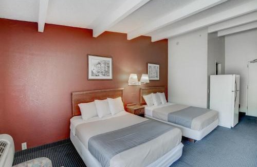 Cedar Knolls Hotel | Red Carpet INN Whippany