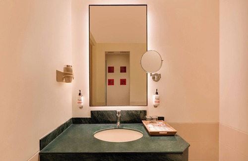 HITEC City Hotel | Red Fox by Lemon Tree Hotels, Hyderabad