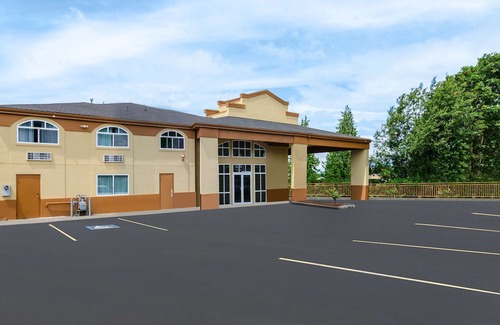Des Moines Hotel | Red Lion Inn & Suites des Moines