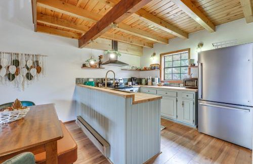Red River House | Red River Home with Ski Slope, Mtn and River Views!