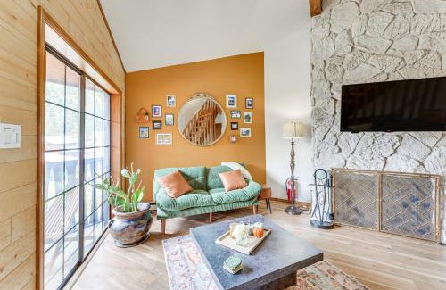 Red River House | Red River Home with Ski Slope, Mtn and River Views!