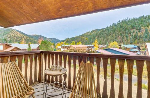 Red River House | Red River Home with Ski Slope, Mtn and River Views!