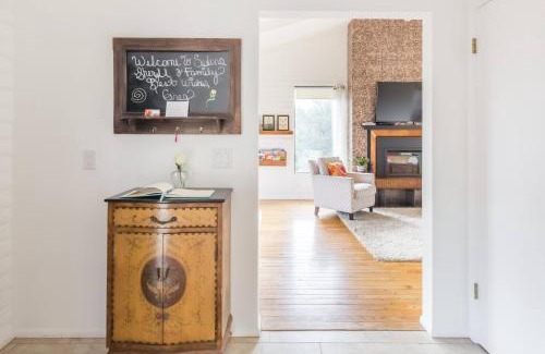 Uptown Sedona House | Red Rock Retreat with 360 Panoramic Views & Steps to Uptown Shops