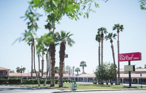 Blythe Hotel | Red Roof Inn Blythe