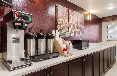 Graysville Hotel | Red Roof Inn Chattanooga - Hamilton Place