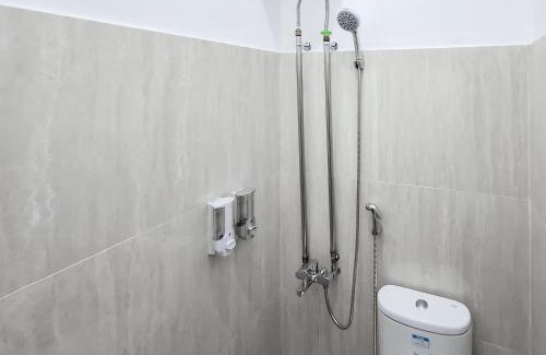 Semarang Hotel | RedDoorz Near RS Panti Wilasa Semarang