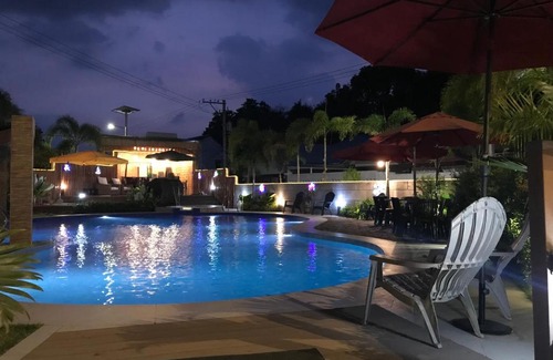 Angeles City Hotel | RedDoorz Plus Ben's Greentown Angeles
