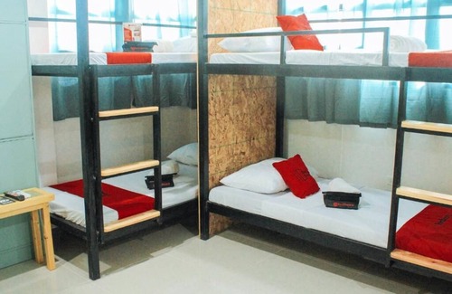 Tagbilaran Hotel | RedDoorz @ Taloto District Tagbilaran