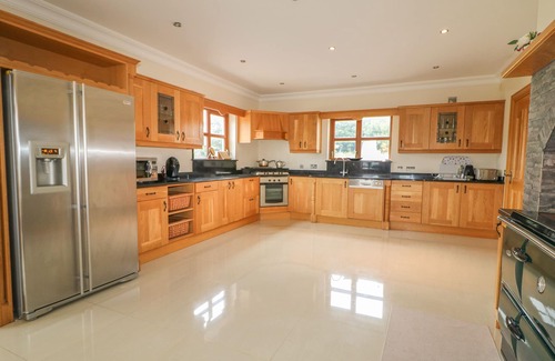 Culdaff House | REDFORD VIEW, family friendly in Culdaff, County Donegal