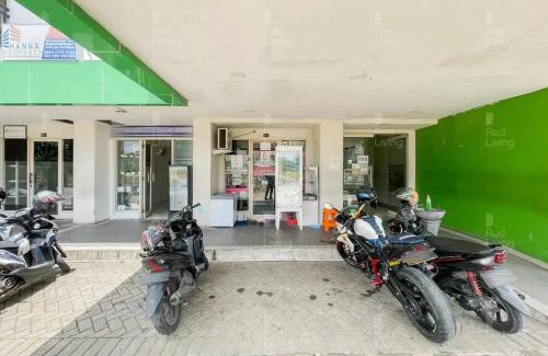 Ciputat Hotel | RedLiving Apartemen Green Lake View Ciputat - Farida Property 1 Tower E