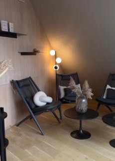 Old Town Apartment | Redstone Apartments