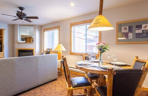 Olympic Valley Condo | RedWolf Lodge, Palisades Lake Tahoe: 2 Bedroom Condo Ski in/Ski Out